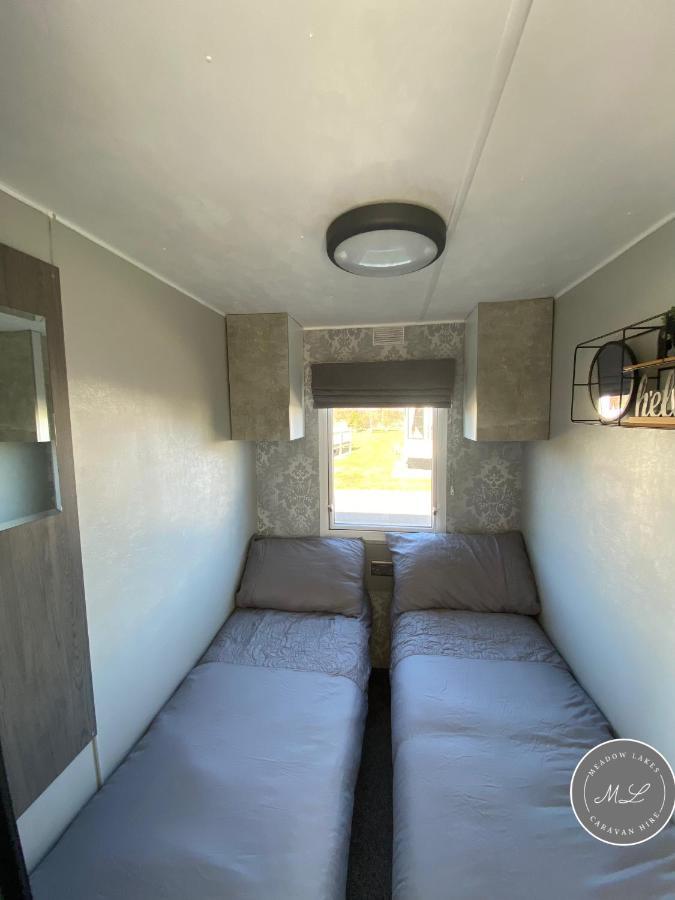 Meadow Lakes 22 - Golden Palm, Pet Friendly, Wifi, Bed Linen - Meadow Lakes Caravan & Lodge Hire Skegness Exteriör bild